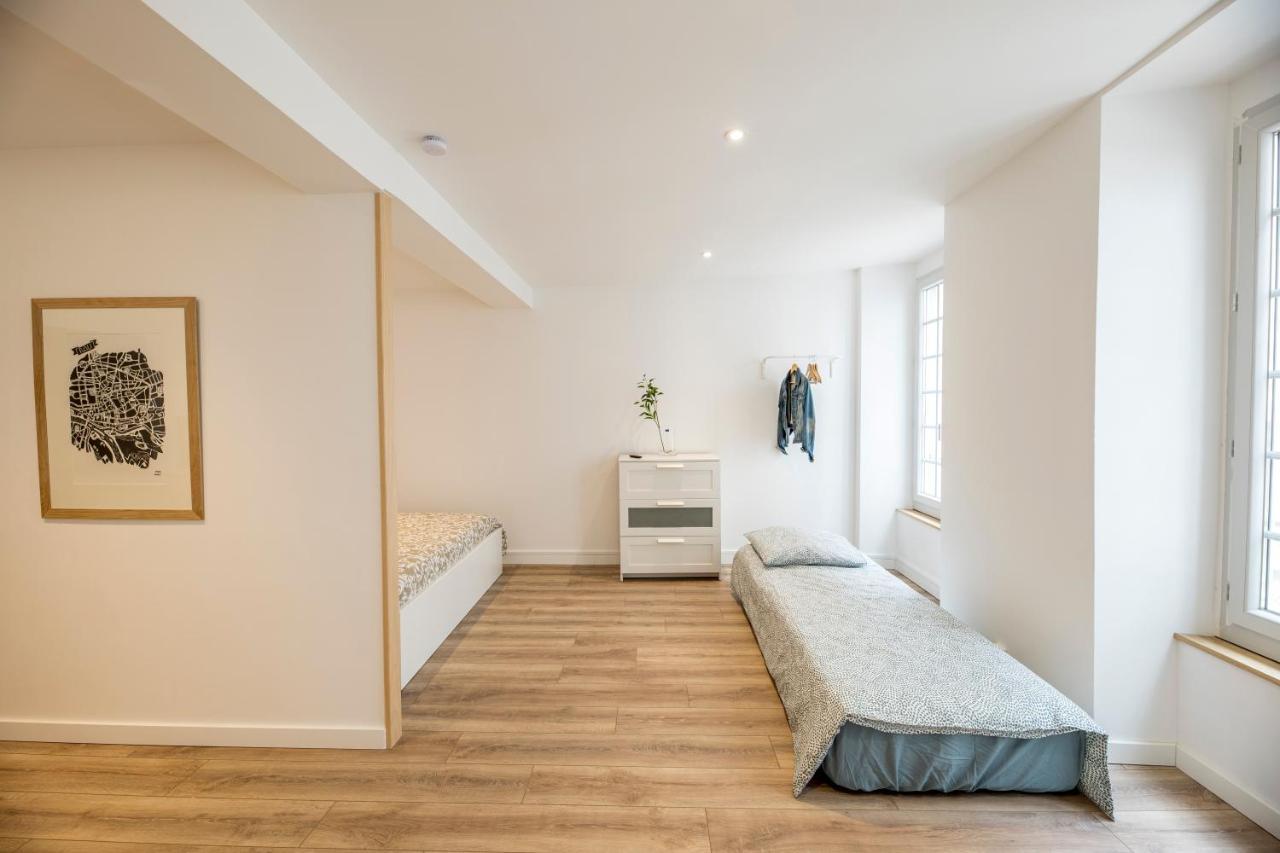 Quartier Du Chateau, Superbe Appartement Avec Parking Pau Exteriér fotografie